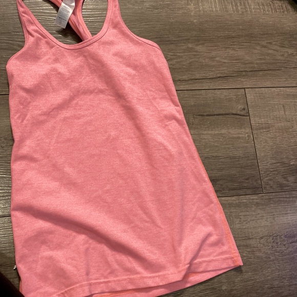 Lululemon leggings and tank top! In great condition.IN A SET! - Picture 2 of 2